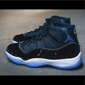 Jordan Space Jam 11s